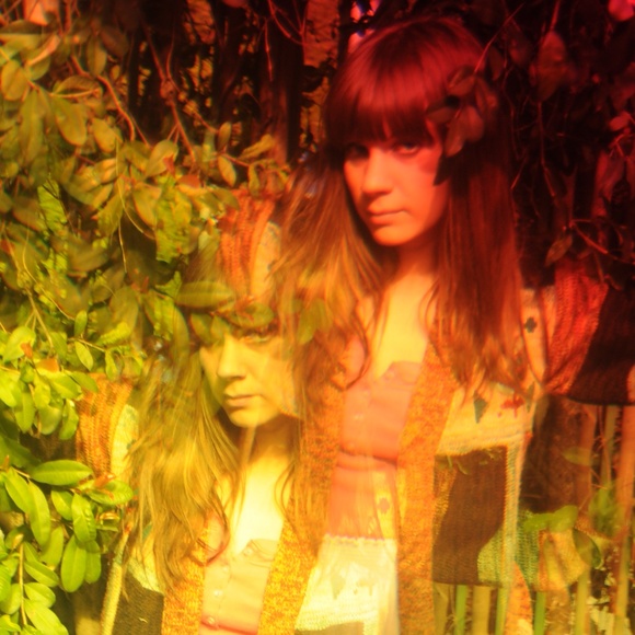 Meet your Posher, Zelia B - Picture 1 of 1